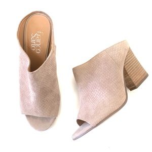 FS Firefly Suede Snake Print Peep Toe Mules 6